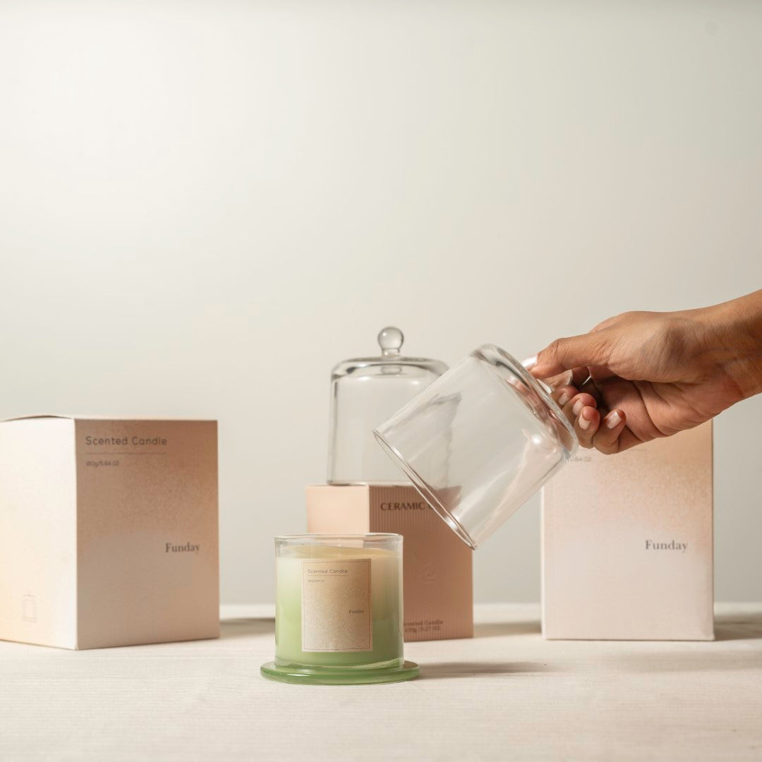 SCENTED CANDLE